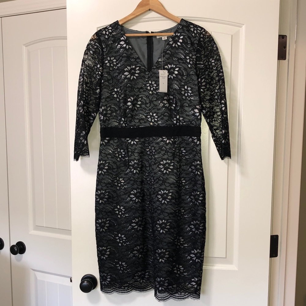 BANANA REPUBLIC Black & Silver Lace Sheath Dress with V-Neck - 8